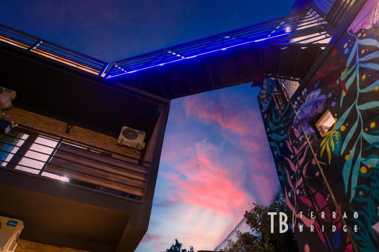 第比利斯 Terra Bridge酒店 外观 照片